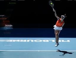 陷入窘境！曾凡博赛后独自离场，一分钟没上被裁也要跟队回美国