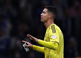 4-1！阿森纳晋级太玄妙：进球全靠定位球 马丁内利戴帽+对手献乌龙