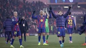 英超曼联和铁锤帮踢平，胖虎大力轰门式传球助攻达洛特种瓜得豆！